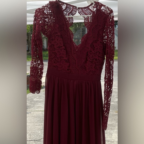 Lulus Burgundy Dress size:Medium - Picture 3 of 3